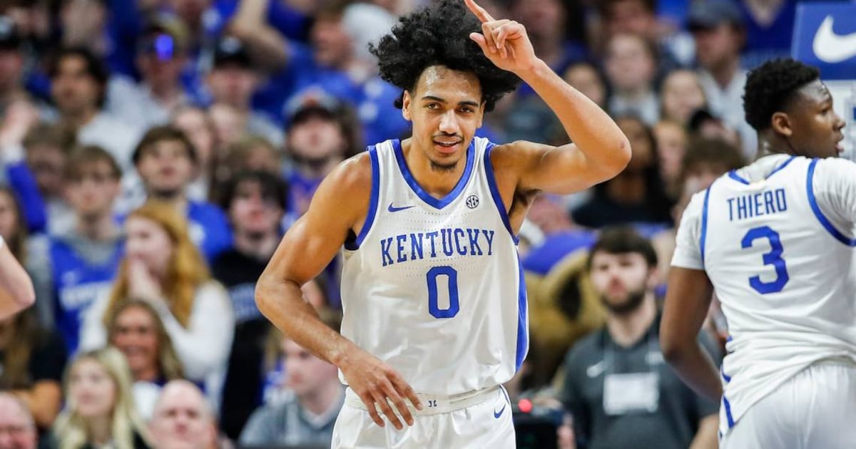 Jacob Toppin signs two-way contract with Atlanta Hawks