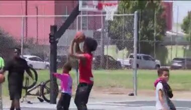 NFL players paying it forward with new basketball court in Oakland