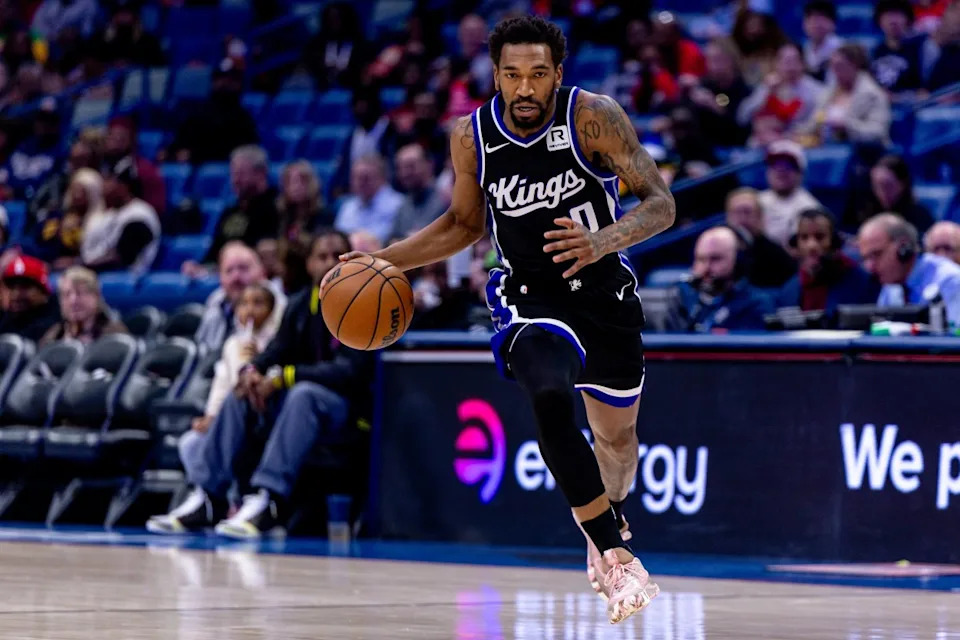 New Orleans, Louisiana, USA; Sacramento Kings guard Malik Monk (0) brings the ball up court against the New Orleans Pelicans during the first half at Smoothie King Center. Mandatory Credit: Stephen Lew-Imagn ImagesMandatory Credit: Stephen Lew-Imagn Images