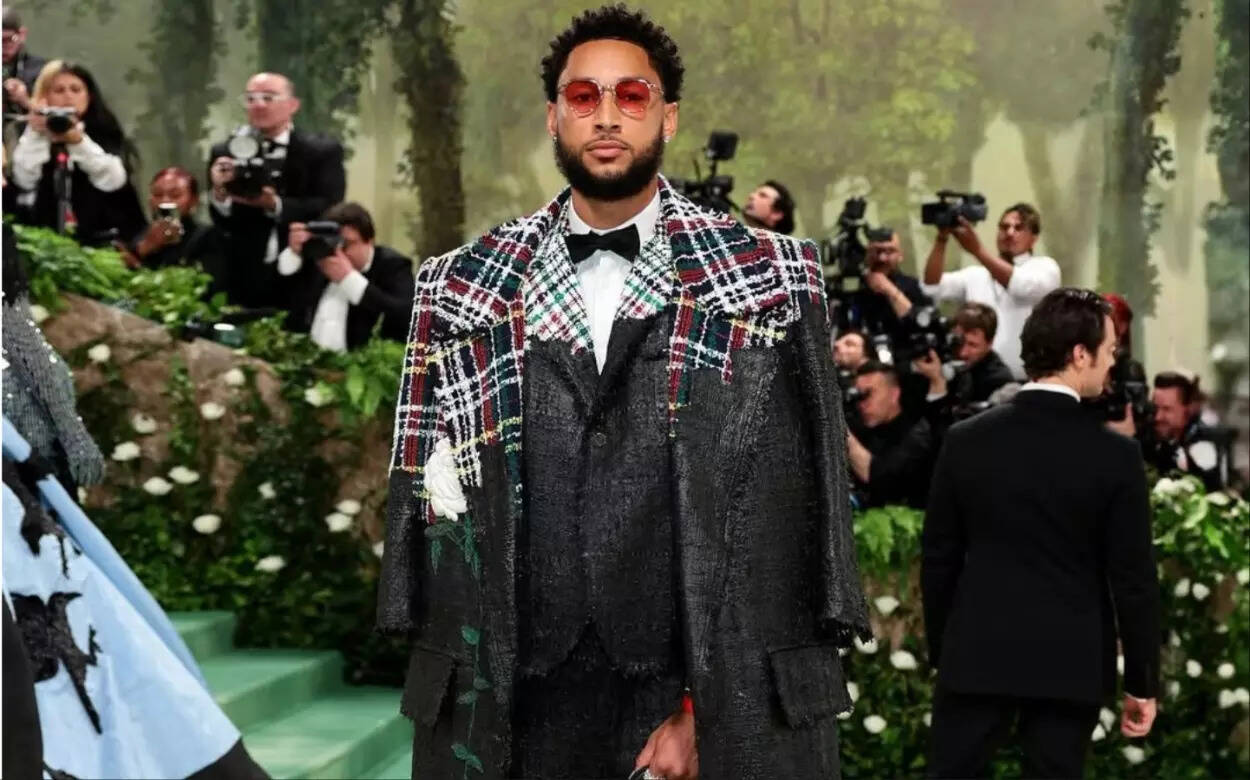 Ben Simmons is looking for a team (Image via Instagram / @bensimmons) Ben Simmons is looking for a team