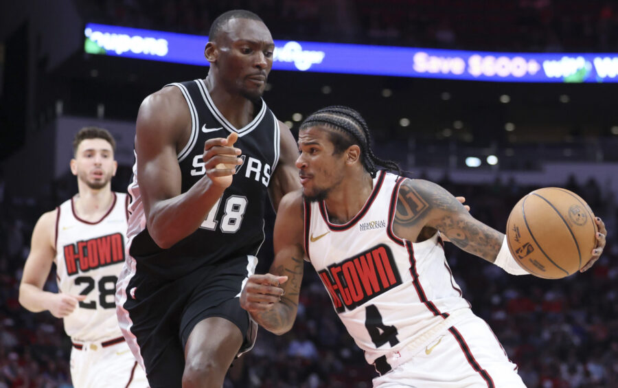 Spurs Sign Bismack Biyombo For Rest Of Season