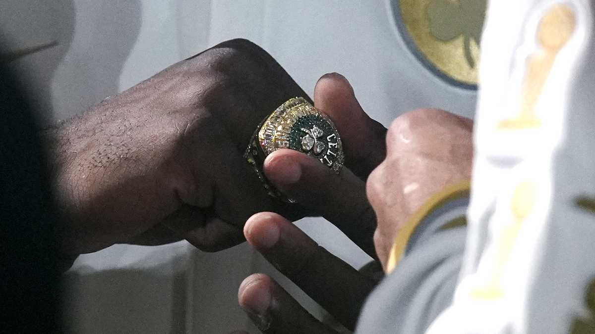 Celtics ring reported stolen from assistant coach's home