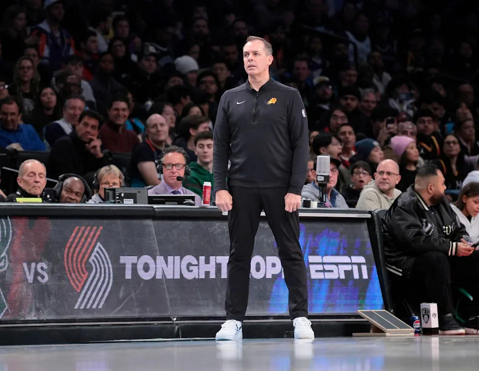 Frank Vogel with the Suns in 2023. Charles Wenzelberg/New York Post