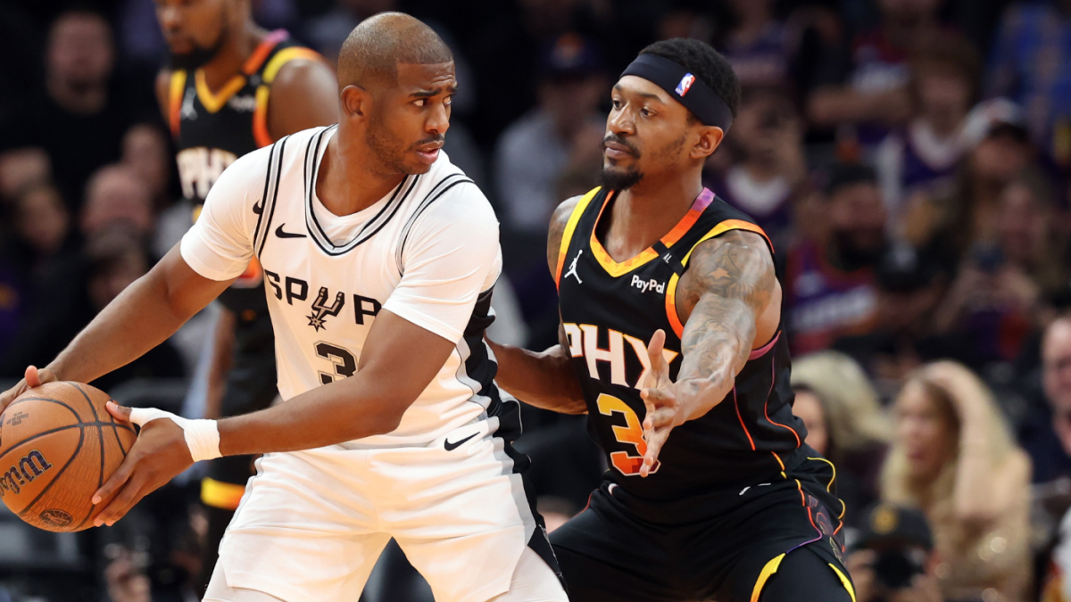 How the Clippers, who keep getting deeper, better and older, are zagging in youth-focused NBA