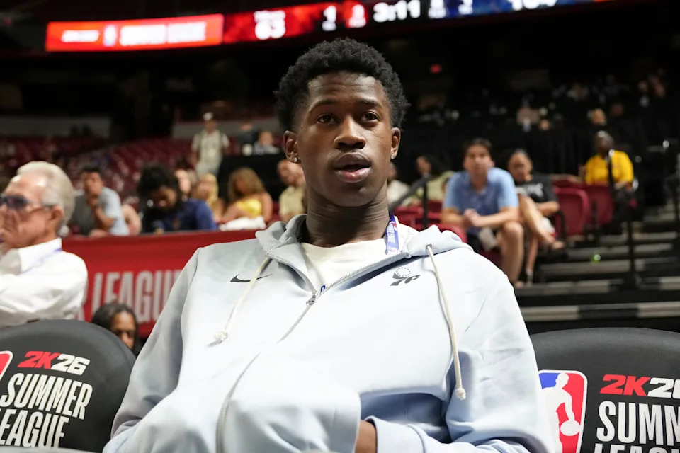 Philadelphia 76ers guard VJ Edgecombe watches the game. Candice Ward-Imagn Images
