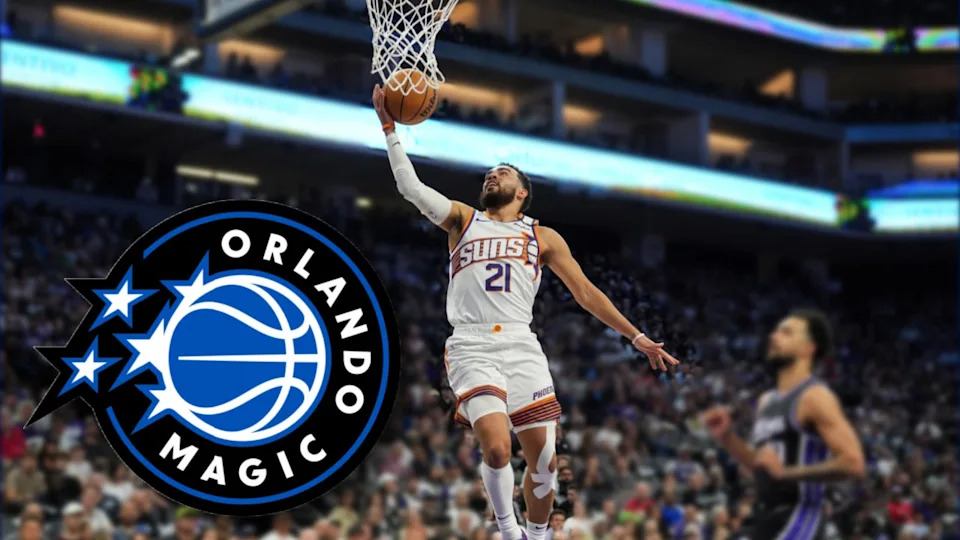 <div>SACRAMENTO, CA - APRIL 13: Tyus Jones #21 of the Phoenix Suns goes up for a layup in the first quarter against the Sacramento Kings at Golden 1 Center on April 13, 2025 in Sacramento, California. NOTE TO USER: User expressly acknowledges and agrees that, by downloading and/or using this photograph, User is consenting to the terms and conditions of the Getty Images License Agreement. (Photo by Kavin Mistry/Getty Images)</div>