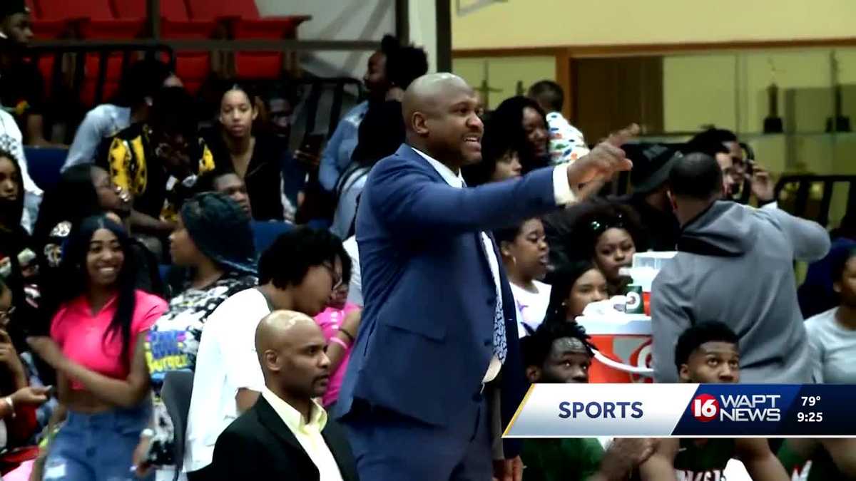 Former NBA player and Mississippi native Lindsey Hunter returns to coaching