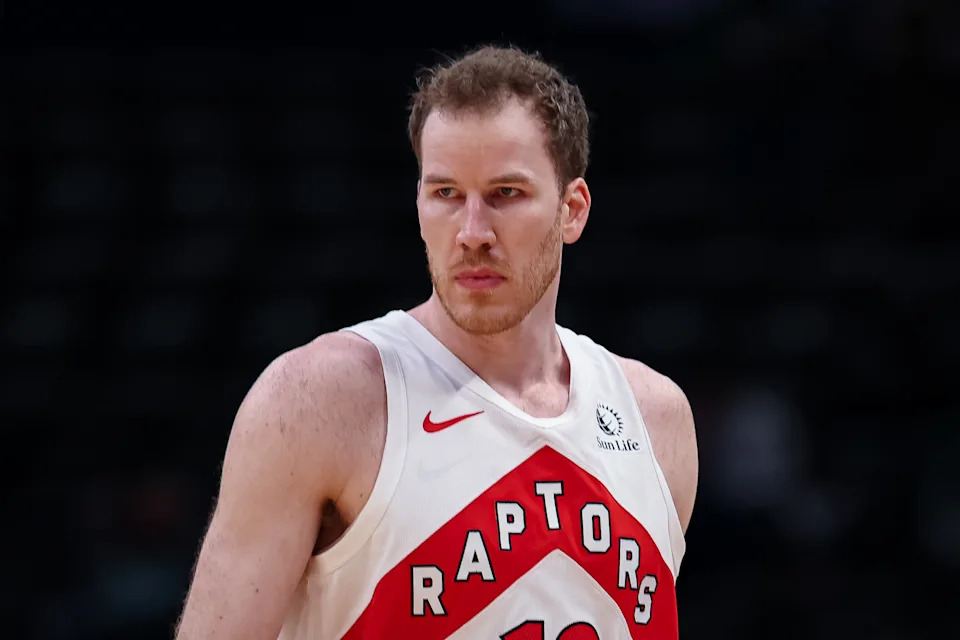Jakob Poeltl has agreed to a new deal with the Raptors through 2030. (Scott Taetsch/Getty Images)