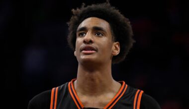 USC top recruit Alijah Arenas needs surgery for knee injury and will be out 6 to 8 months