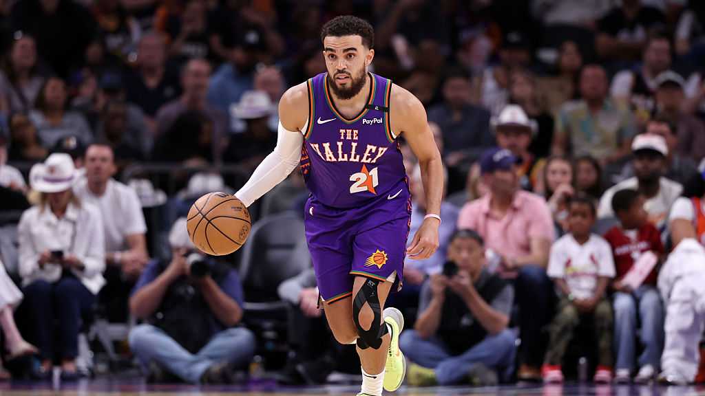 Magic to sign free agent Tyus Jones to one-year deal