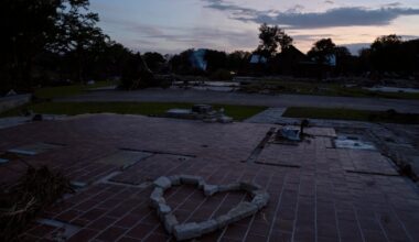 Dallas Mavericks, Houston Rockets, San Antonio Spurs donate more than $2 million to Central Texas flooding victims