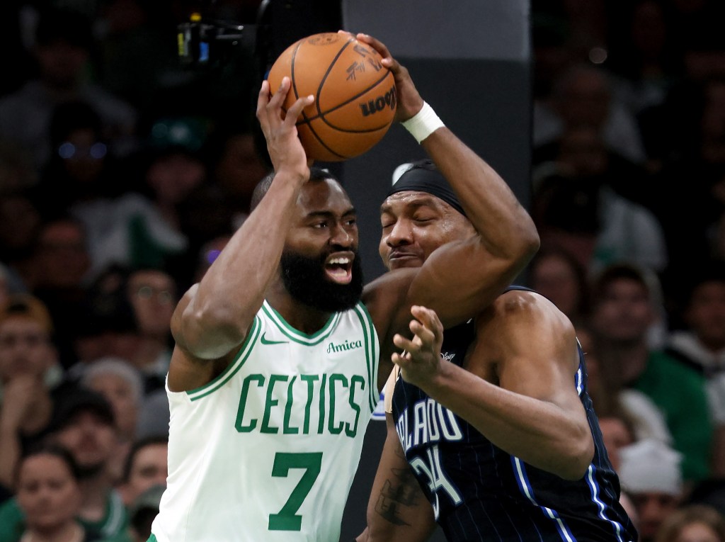 Celtics add Jaylen Brown to injury report ahead of Game 3 vs. Magic