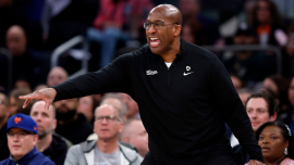 Knicks hire coach Mike Brown: New York picks veteran to replace Tom Thibodeau
