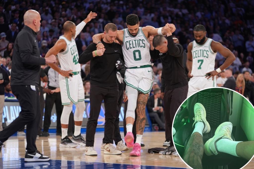 Celtics' Jayson Tatum sheds boot as he rehabs from Achilles tear