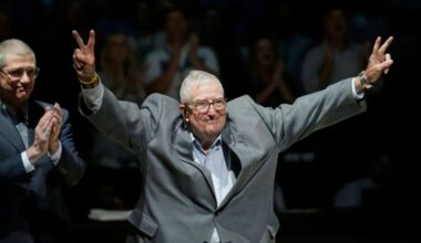 Frank Layden, beloved Jazz head coach and GM, dead at 93