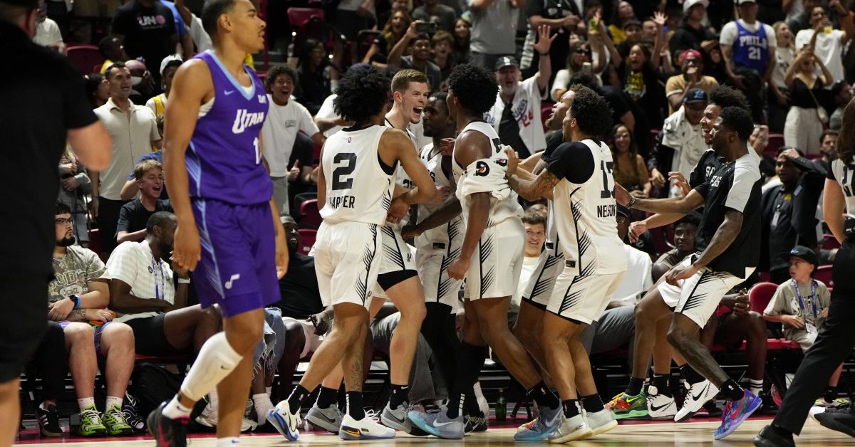 Dylan Harper Scores 16, Spurs Top Jazz in Summer League Thriller