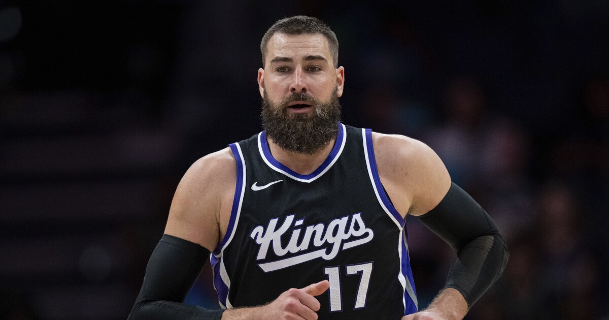 Will Jonas Valanciunas bail on the Nuggets and the NBA to play in Greece?