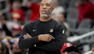 Blazers sign coach Chauncey Billups to a multi-year extension