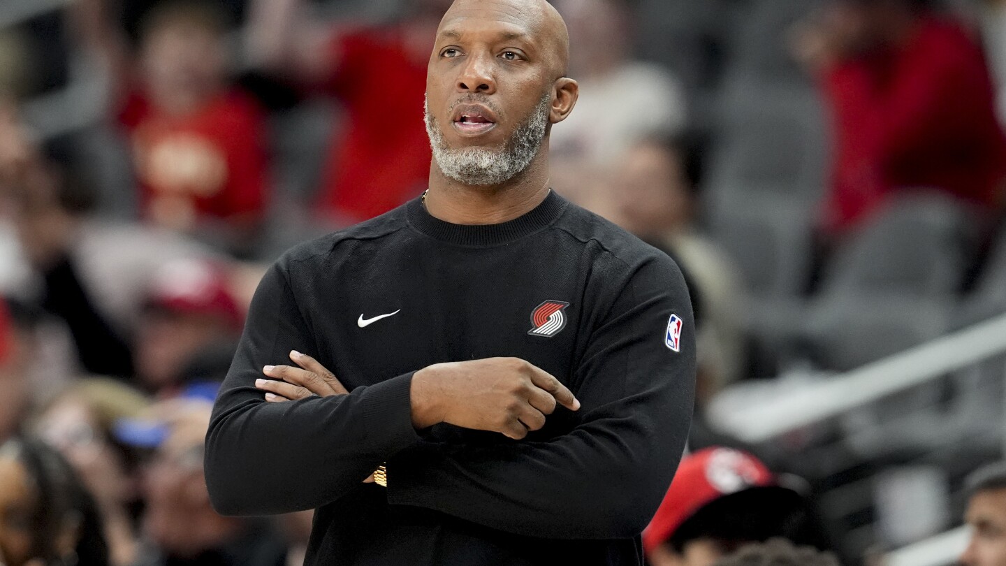 Blazers sign coach Chauncey Billups to a multi-year extension