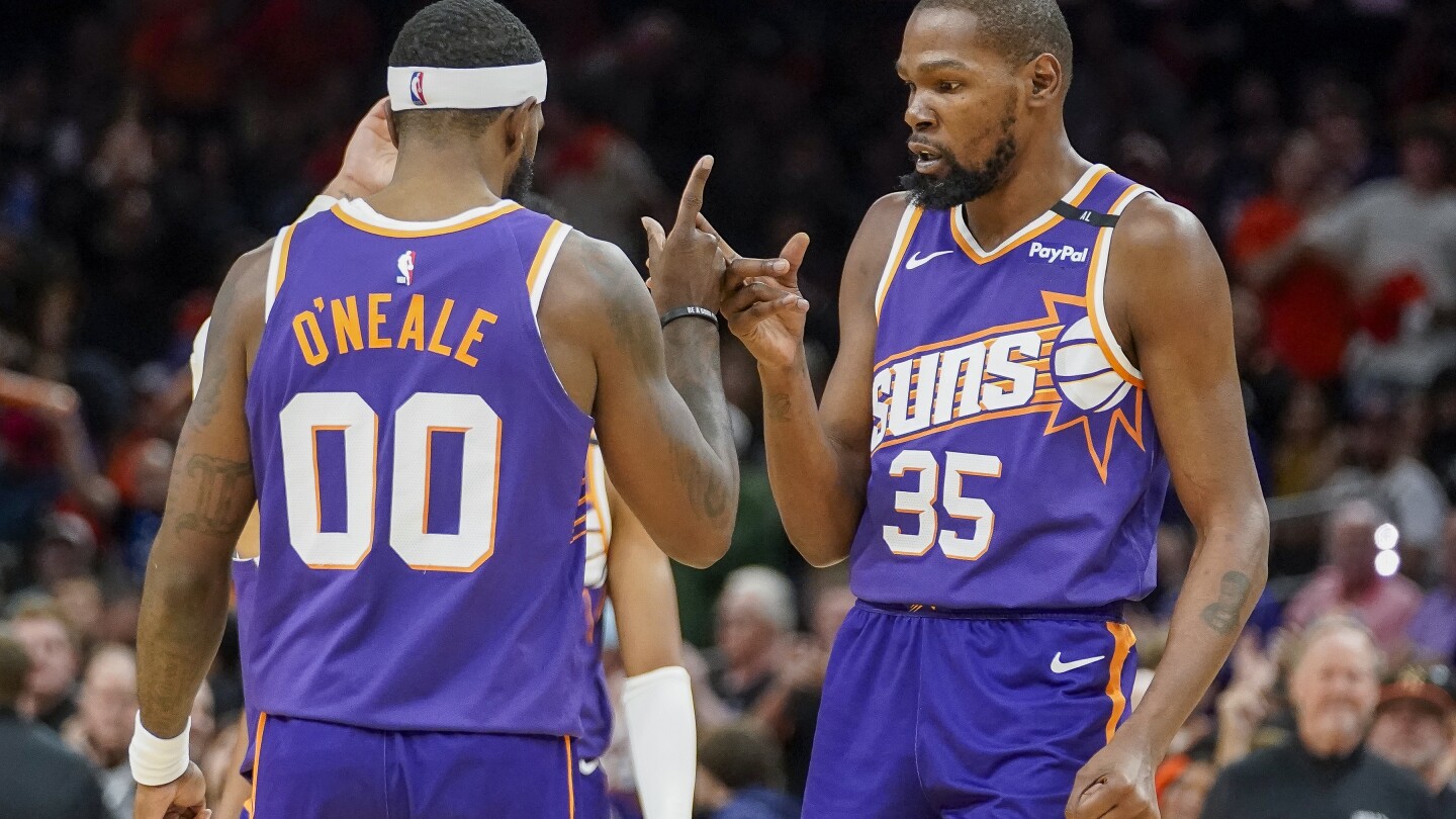 Kevin Durant becomes the 8th NBA player to reach 29,000 career points, helps Suns beat Mavs