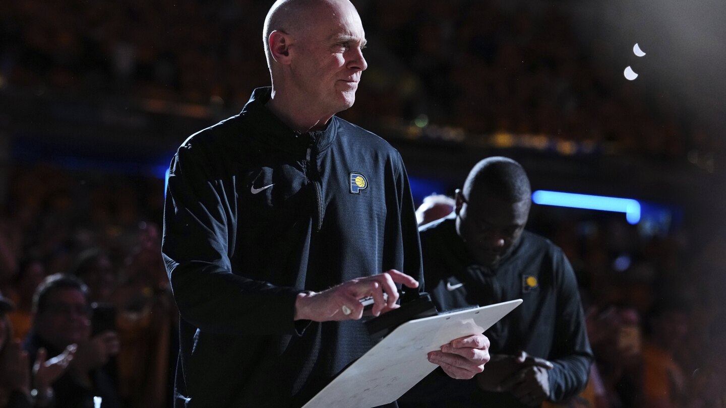 Pacers coach Rick Carlisle has always had to take the winding road to NBA success