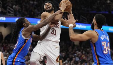 Cavaliers beat Thunder 129-122 to end OKC's 15-game winning streak in matchup of NBA's top teams