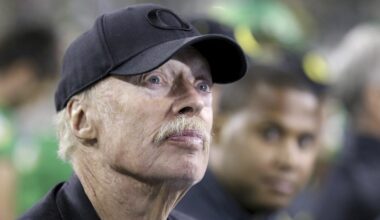 Phil Knight says he's no longer interested in buying the Portland Trail Blazers