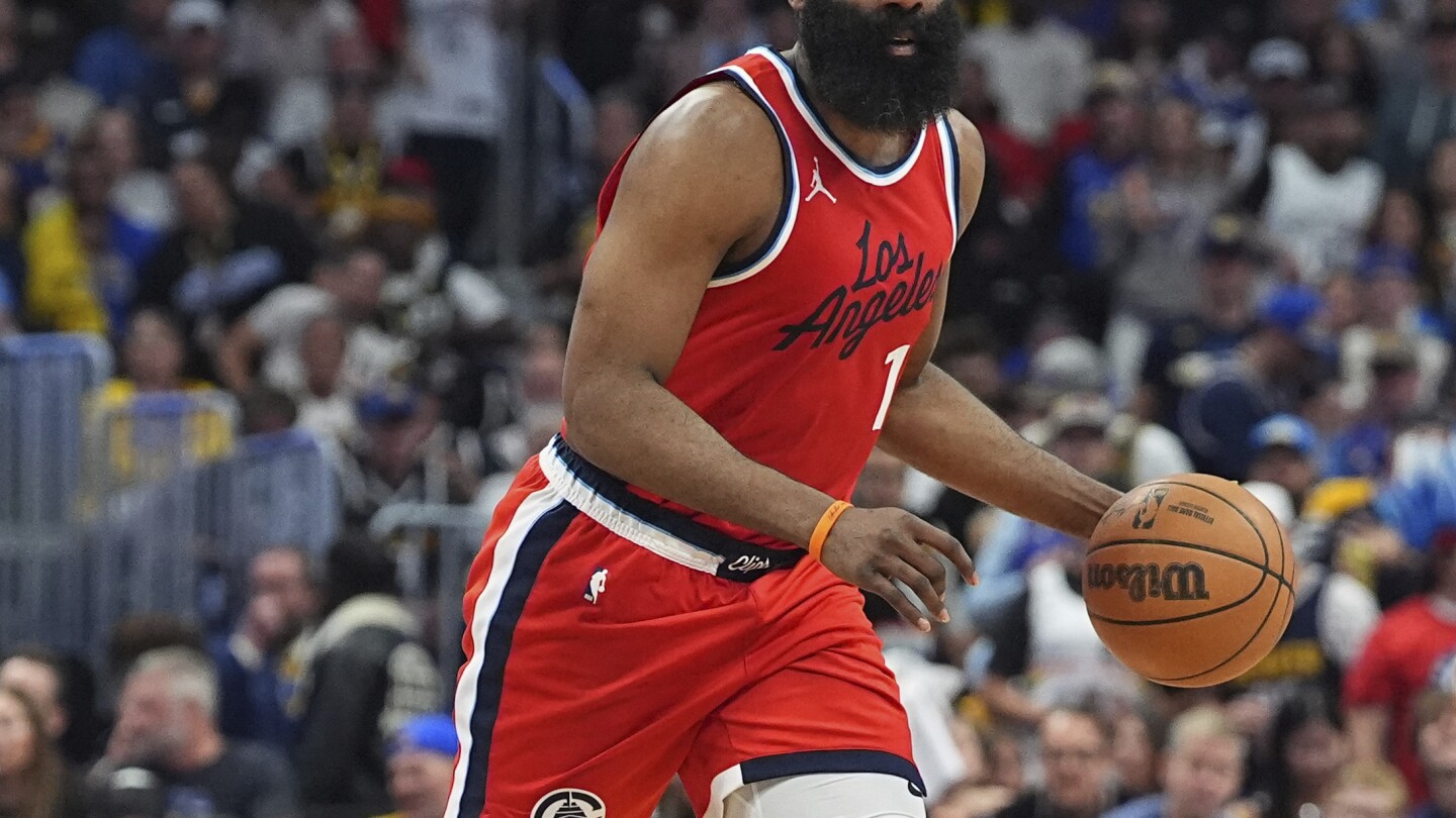 Harden to stay with Clippers on new 2-year deal, AP source says