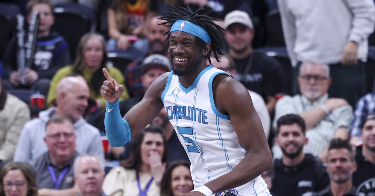 Lakers confident they found the 'perfect' center in Mark Williams