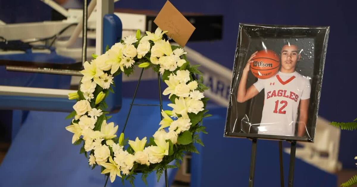Hundreds gather to honor 13-year-old basketball star Jaylen Martinez