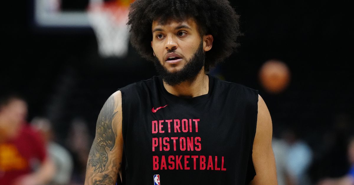 Phoenix Suns take a flier on Isaiah Livers with final two-way spot