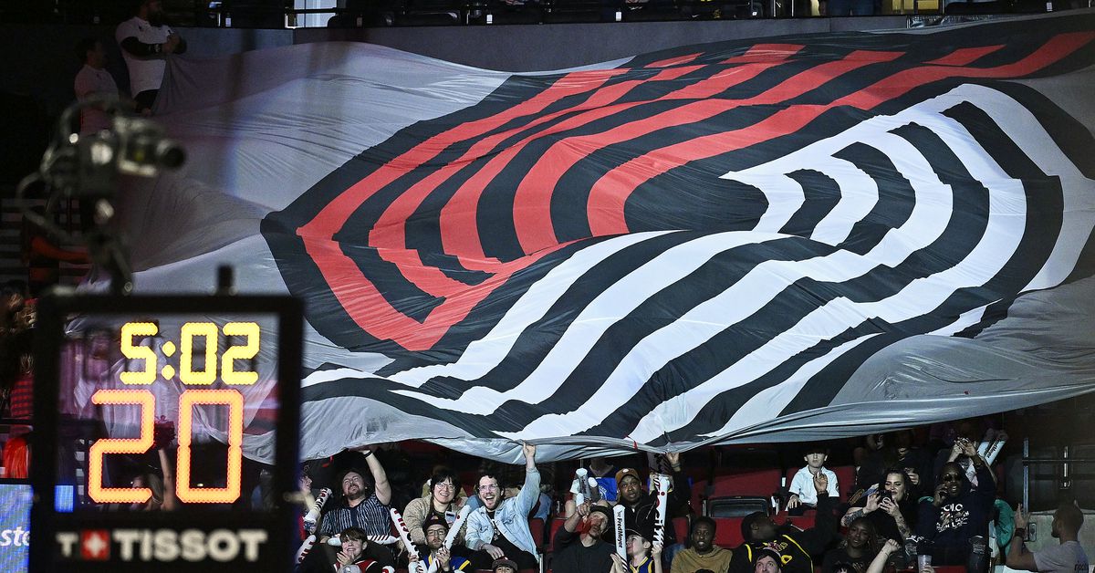 Resurrecting the Faith of a Collapsing Blazers Fan