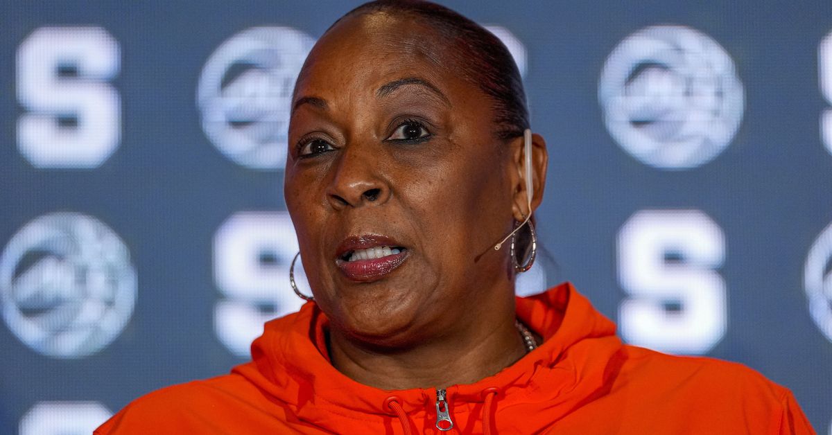 Syracuse Orange women’s basketball: get to know Camdyn Nelson