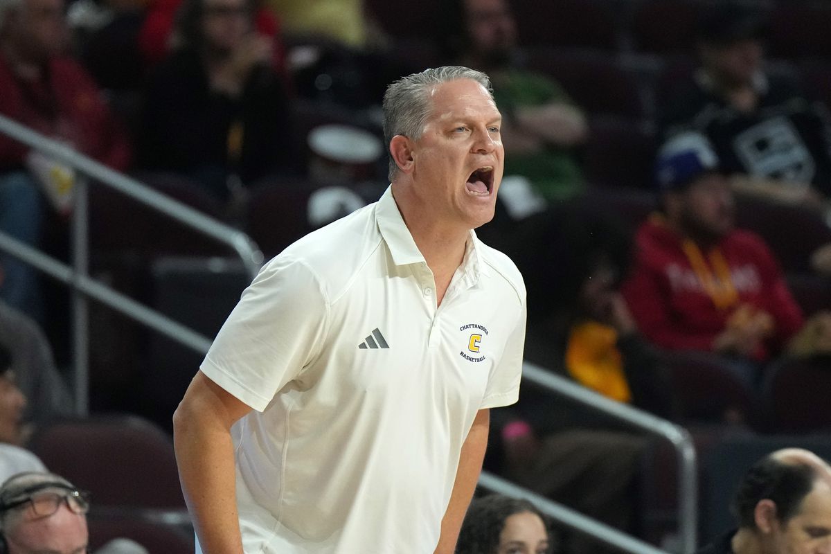 NCAA Basketball: Chattanooga at Southern California