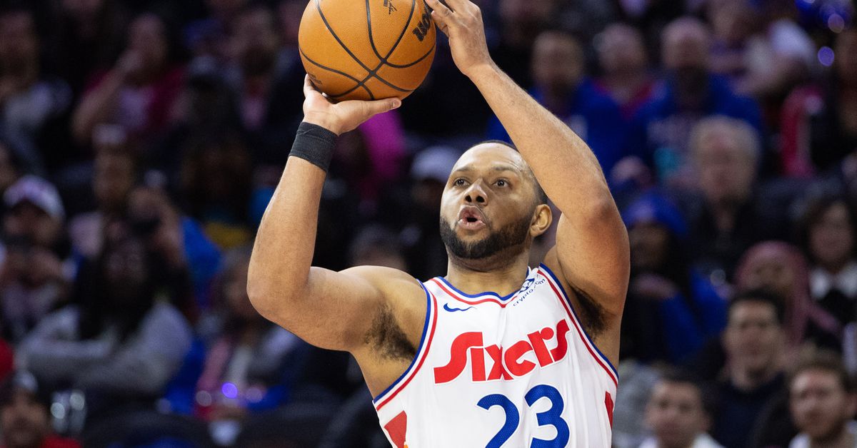 Philadelphia 76ers re-sign Indiana’s Eric Gordon
