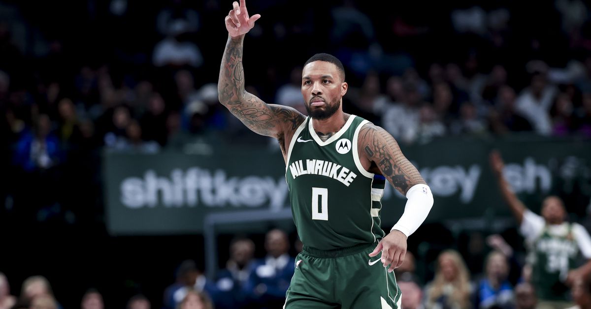 As a Buck, Damian Lillard is putting up similar stats to his best Blazers years