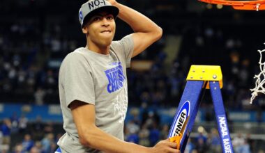 Anthony Davis has eye surgery, expected to be healthy by Mavs training camp