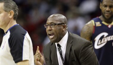 Knicks offer coaching job to Mike Brown and are working on a deal