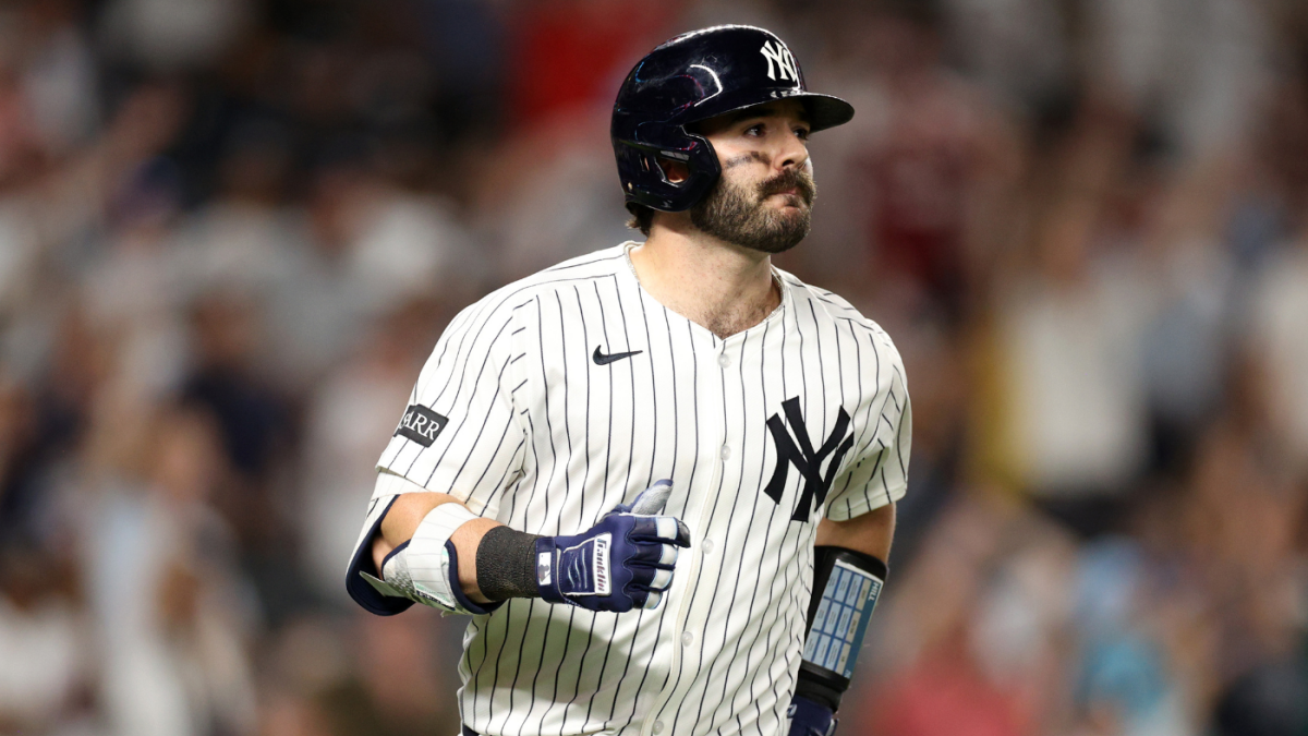 WATCH: Yankees' Austin Wells doubled off by Rays after losing track of outs on the basepaths