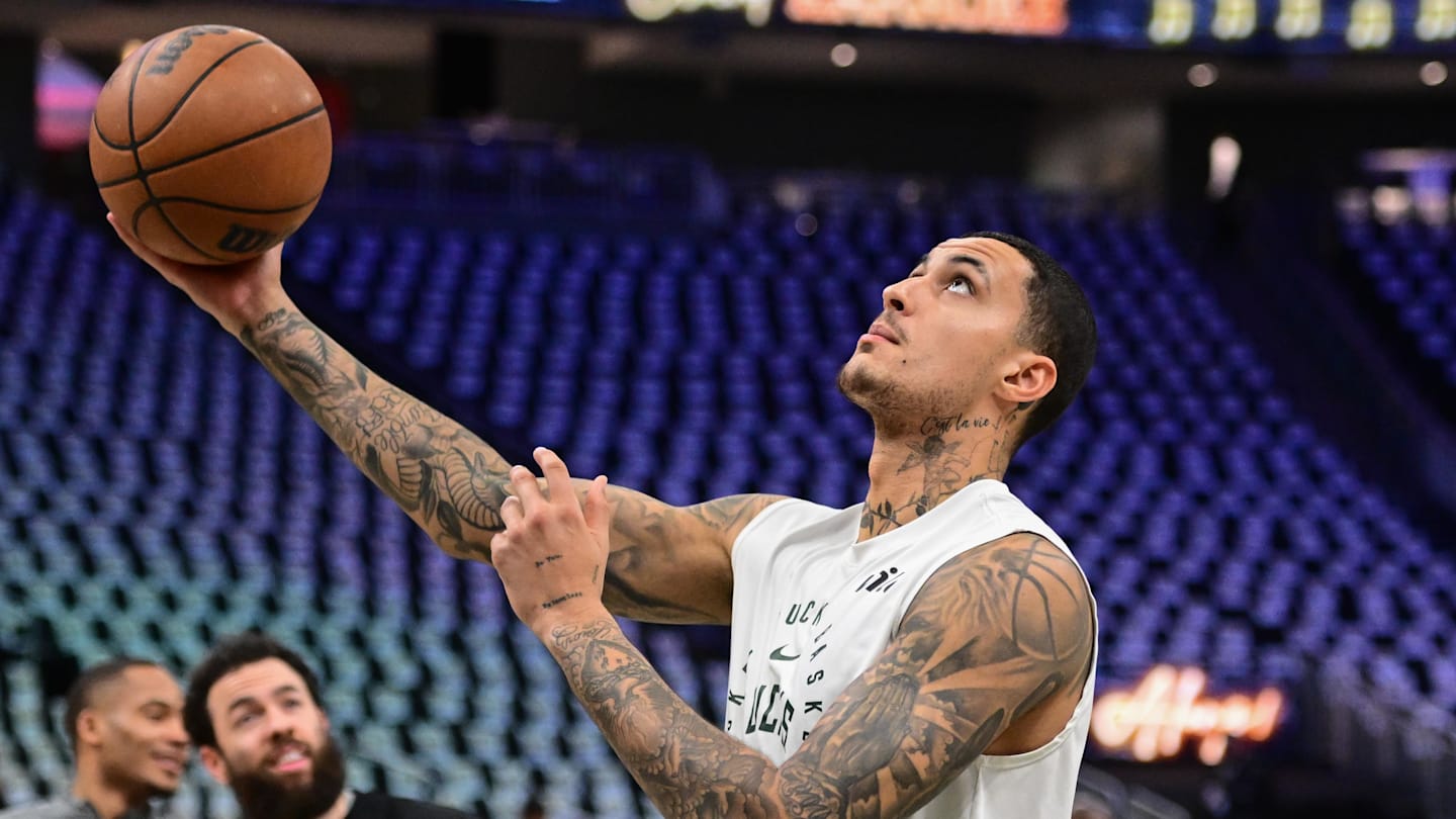 Kyle Kuzma Lands With Mavericks as Bucks Commit to Giannis