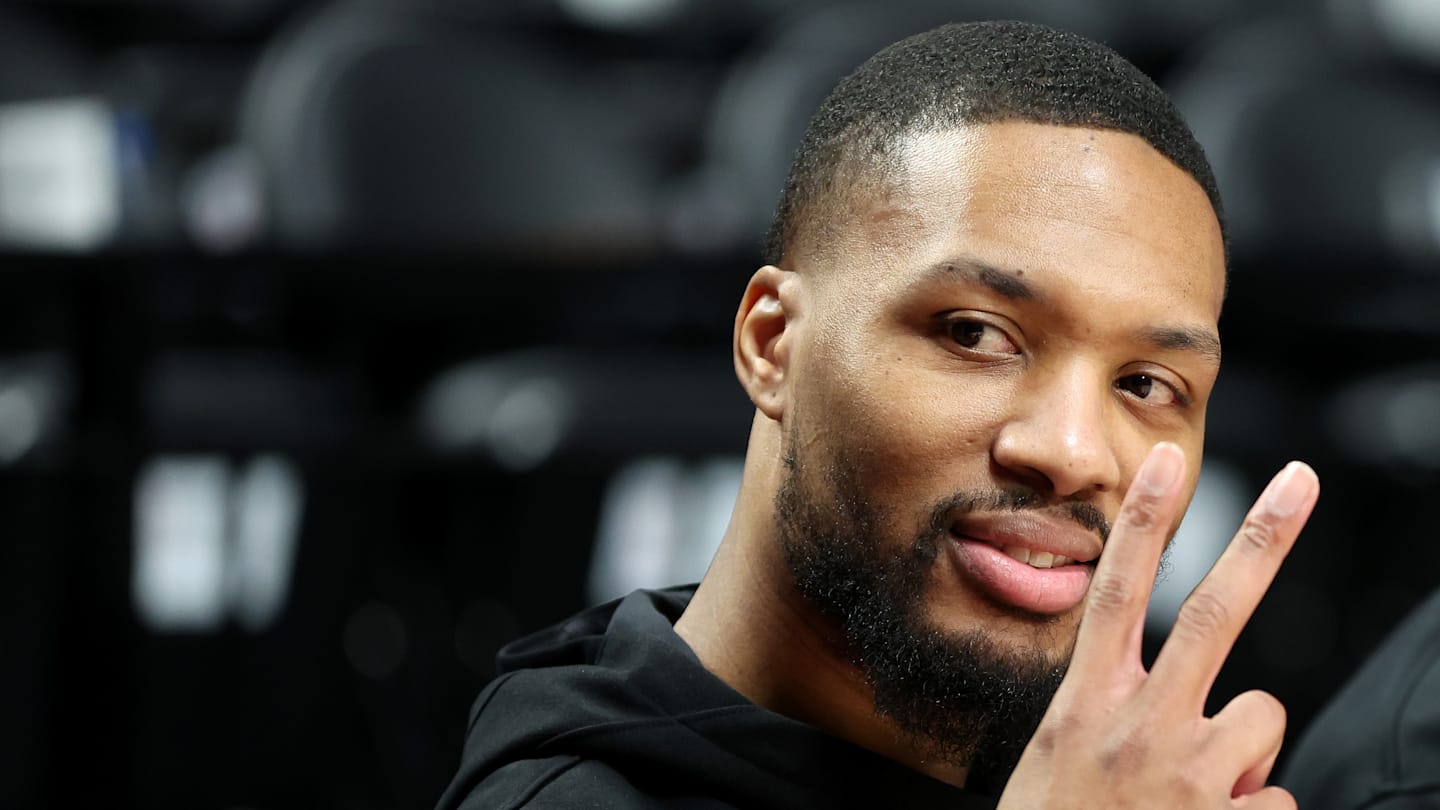 Milwaukee Bucks v Portland Trail Blazers