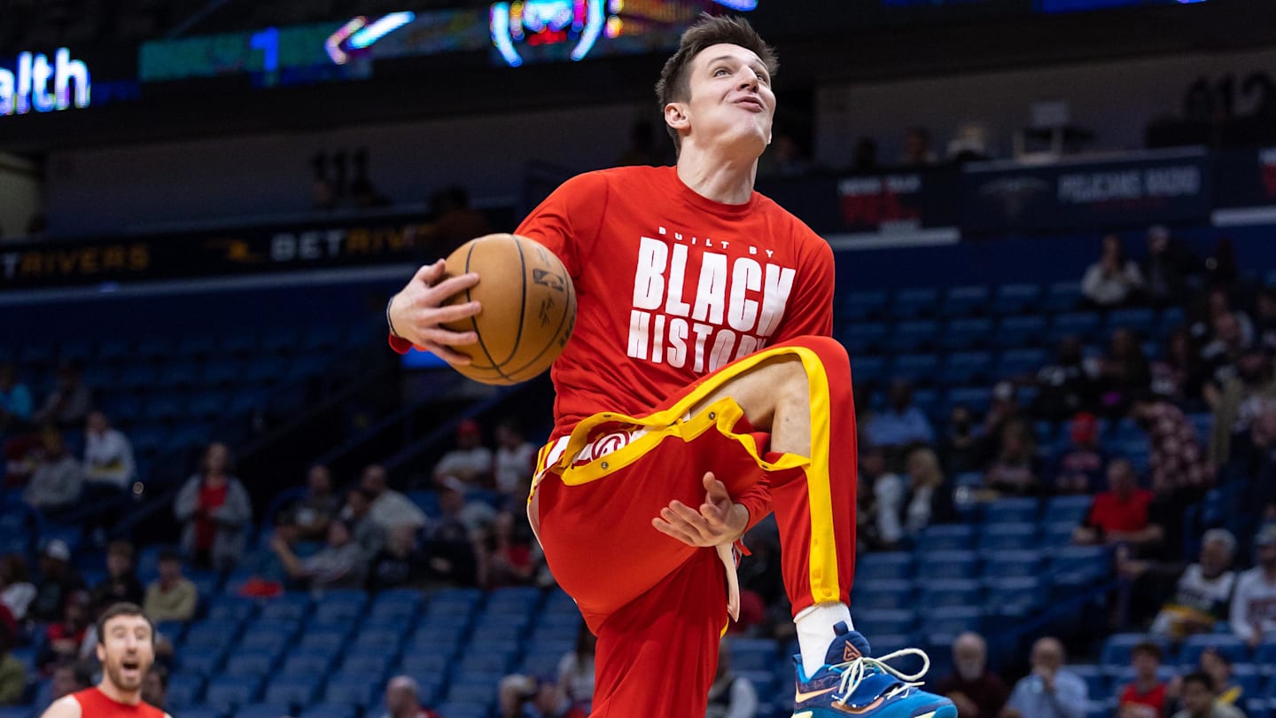 Atlanta's 3 Players in EuroBasket, Hawks Mt. Rushmore, Porzingis Donations