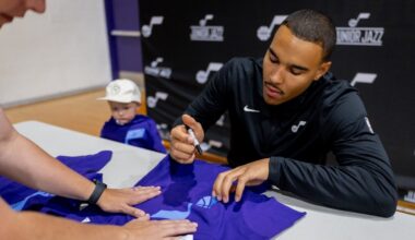 Utah Jazz rookie John Tonje