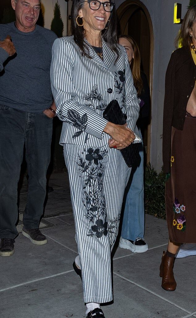 A former '80s screen sensation turned billionaire socialite was nearly unrecognizable when spotted this week in Los Angeles