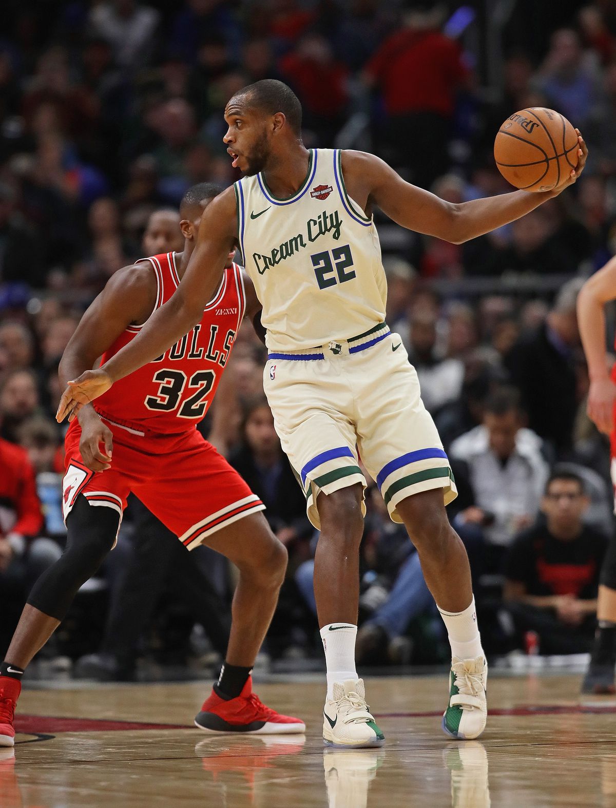 Milwaukee Bucks v Chicago Bulls
