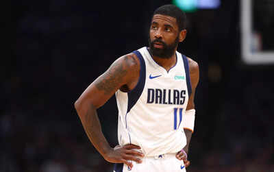 Kyrie Irving, P.J. Washington support young Mavericks during Summer League opener in Las Vegas