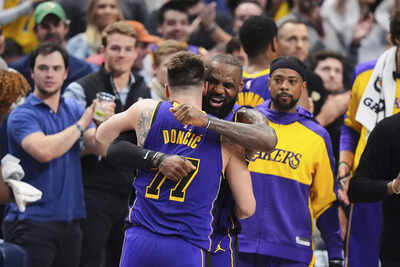 NBA Offseason Rumors: $104 Million Los Angeles Lakers Superstar Emerging as Prime 2026 Free Agency Target for Golden State Warriors and Dallas Mavericks