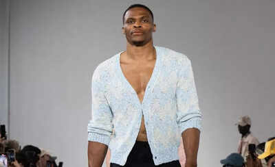 Russell Westbrook shows off skills on luxury yacht while remaining a free agent this NBA offseason