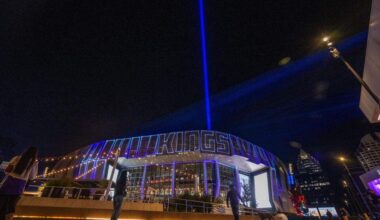 How many times will Sacramento Kings light the beam this season?