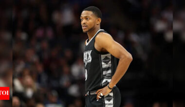 NBA Trade Rumors: Chicago Bulls Predicted to land $163 million Sacramento Kings Star in Blockbuster Three-Team Deal | NBA News